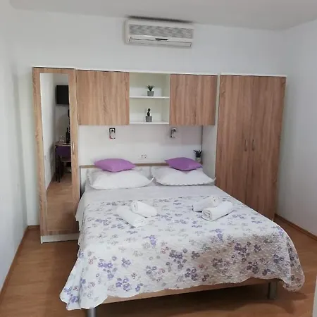 Za 2 Osobe- Lijana Apartamento Tučepi